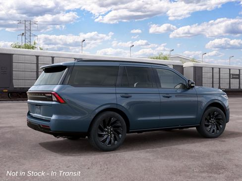 New 2027 Lincoln Navigator Reserve AWD/4WD image 31