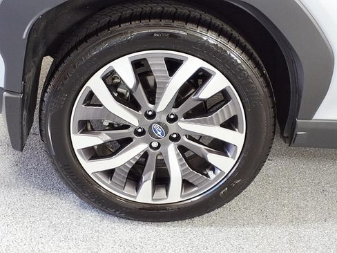 Used 2026 Subaru Forester Touring AWD/4WD image 3