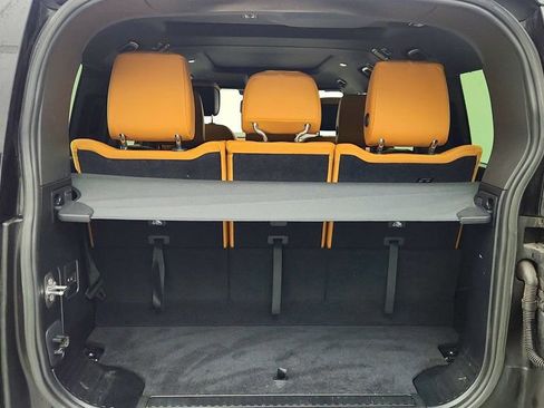 Used 2023 Land Rover Defender 130 S image 22