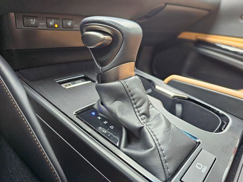 Used 2023 Lexus ES 250 w/ Premium Package image 43