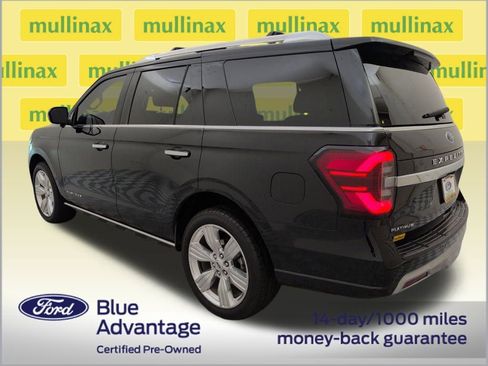 Certified 2023 Ford Expedition Platinum image 12