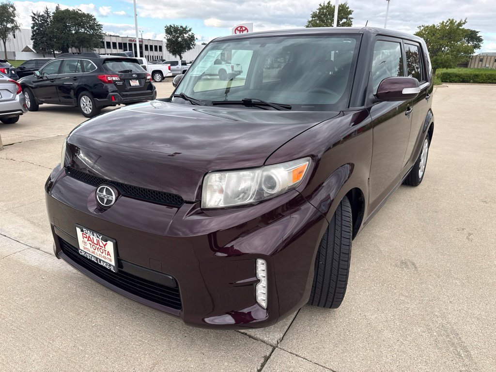 Used 2015 Scion xB FWD image 6