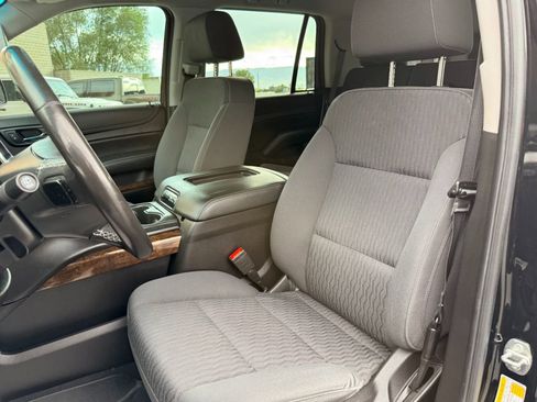 Used 2019 Chevrolet Tahoe LS AWD/4WD image 15