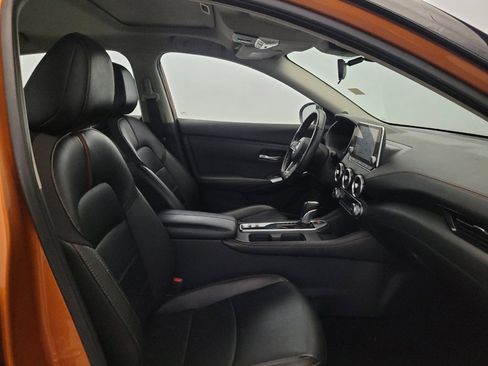 Used 2022 Nissan Sentra SR w/ SR Premium Package FWD image 21