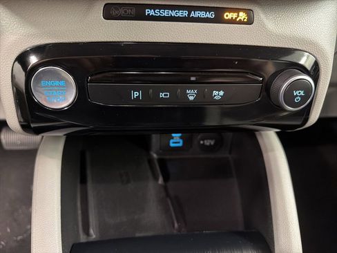 Certified 2023 Ford Escape Platinum AWD/4WD image 14