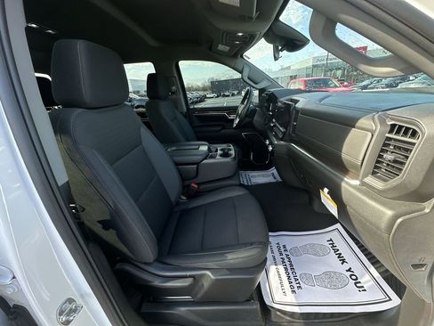 Used 2023 GMC Sierra 1500 Elevation image 24