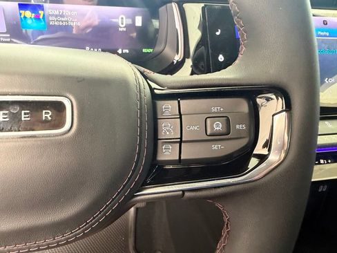 Used 2025 Jeep Wagoneer S Limited AWD/4WD image 47