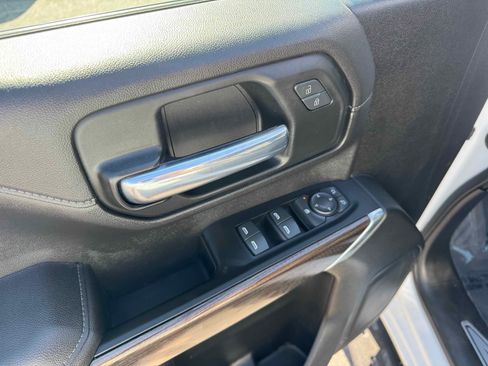 Used 2023 Chevrolet Silverado 3500 LT w/ Gooseneck/5TH Wheel Package image 17