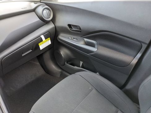 Certified 2025 Nissan Kicks Play S FWD image 23