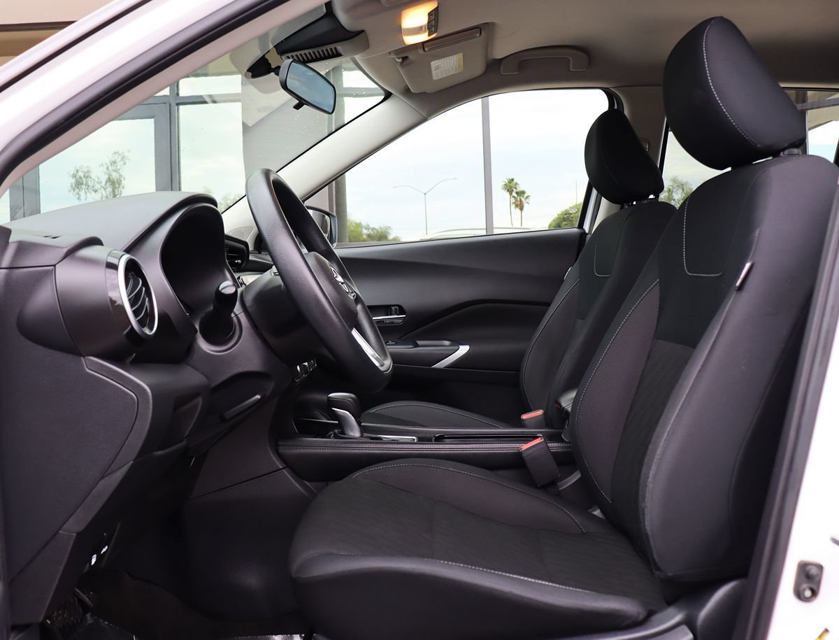 Used 2023 Nissan Kicks SV FWD image 38