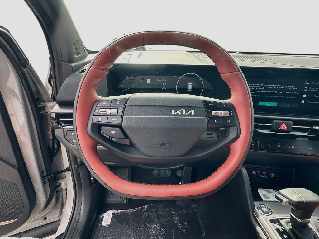 New 2027 Kia Sportage SX FWD image 11
