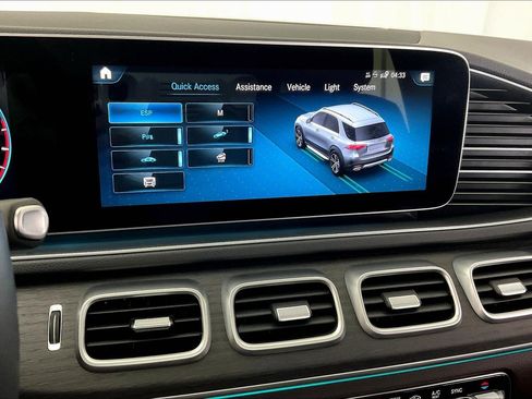 Used 2022 Mercedes-Benz GLE 450 4MATIC w/ Revised AMG Line Exterior image 15