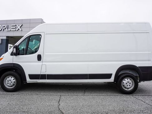 Used 2023 RAM ProMaster 2500 FWD image 21