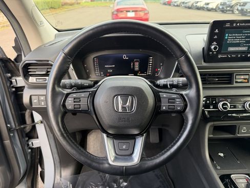 Certified 2023 Honda Pilot Elite image 19