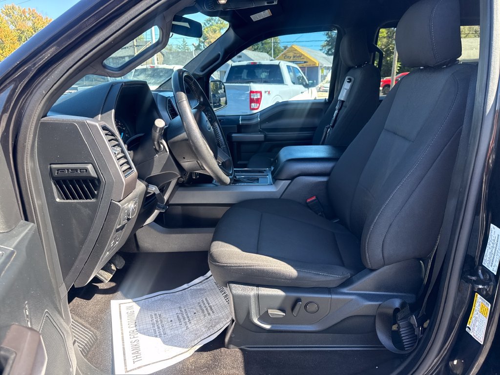 Used 2020 Ford F150 XLT w/ Equipment Group 302A Luxury AWD/4WD image 29