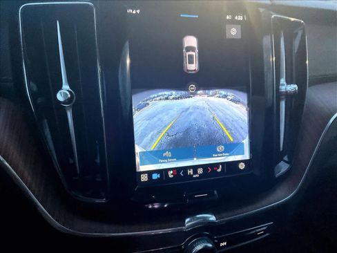 Used 2024 Volvo XC60 T8 Ultimate w/ Protection Package Premier image 19