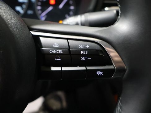 Used 2025 MAZDA MAZDA3 s image 36