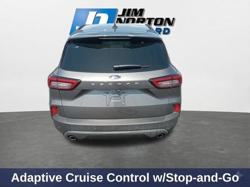 Used 2025 Ford Escape ST-Line w/ Tech Pack #1 FWD image 9