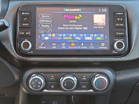 Used 2023 Nissan Kicks SV image 20