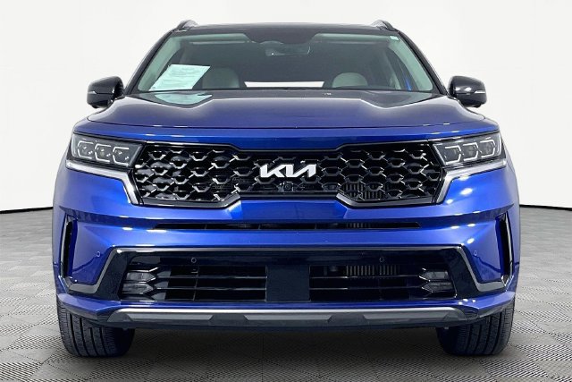 Certified 2022 Kia Sorento SX FWD image 2
