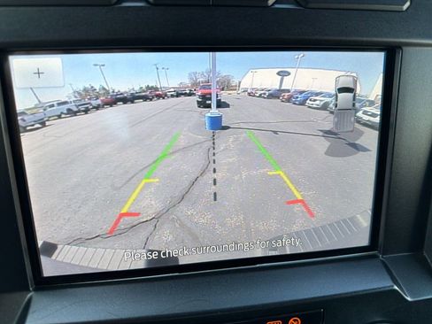 Used 2021 Ford F250 Lariat image 19