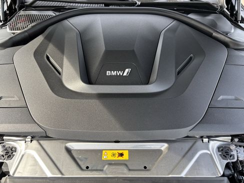 Used 2026 BMW i4 xDrive40i image 36