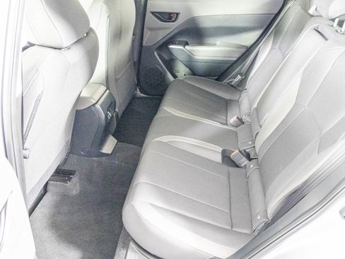 Used 2025 Subaru Crosstrek 2.0i Premium image 28