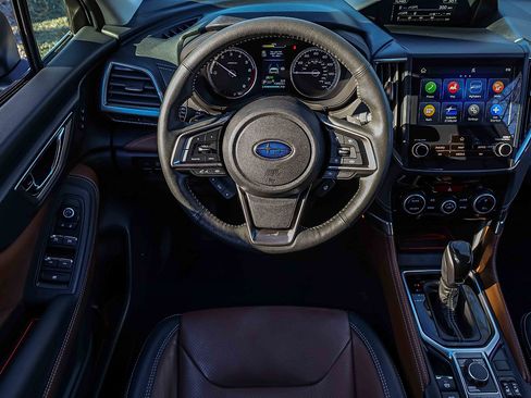 Used 2024 Subaru Forester Touring image 17