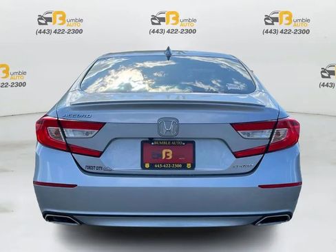 Used 2018 Honda Accord Sport image 6