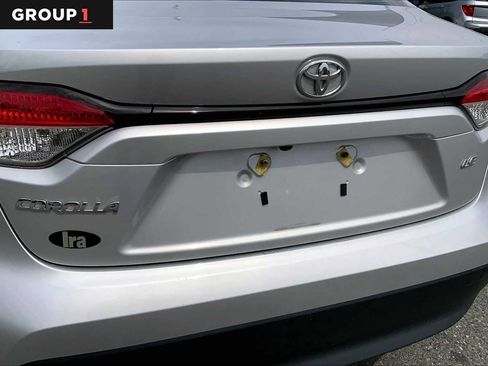 Certified 2024 Toyota Corolla LE FWD image 31