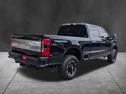 Used 2026 Ford F250 Platinum w/ Platinum Plus Package AWD/4WD image 4