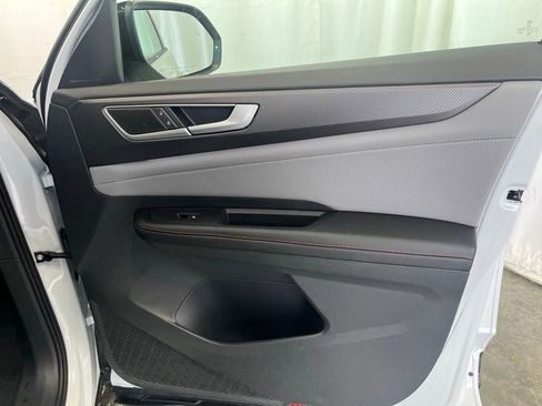 New 2026 Volkswagen Atlas Peak Edition image 11