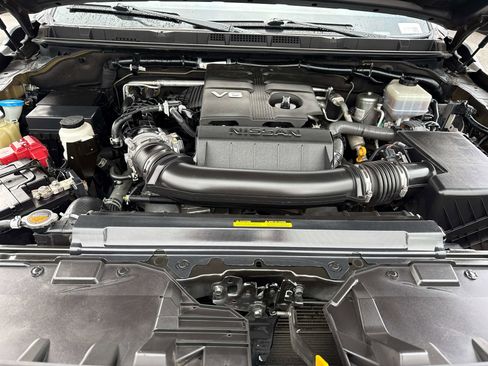 Used 2022 Nissan Frontier S image 9