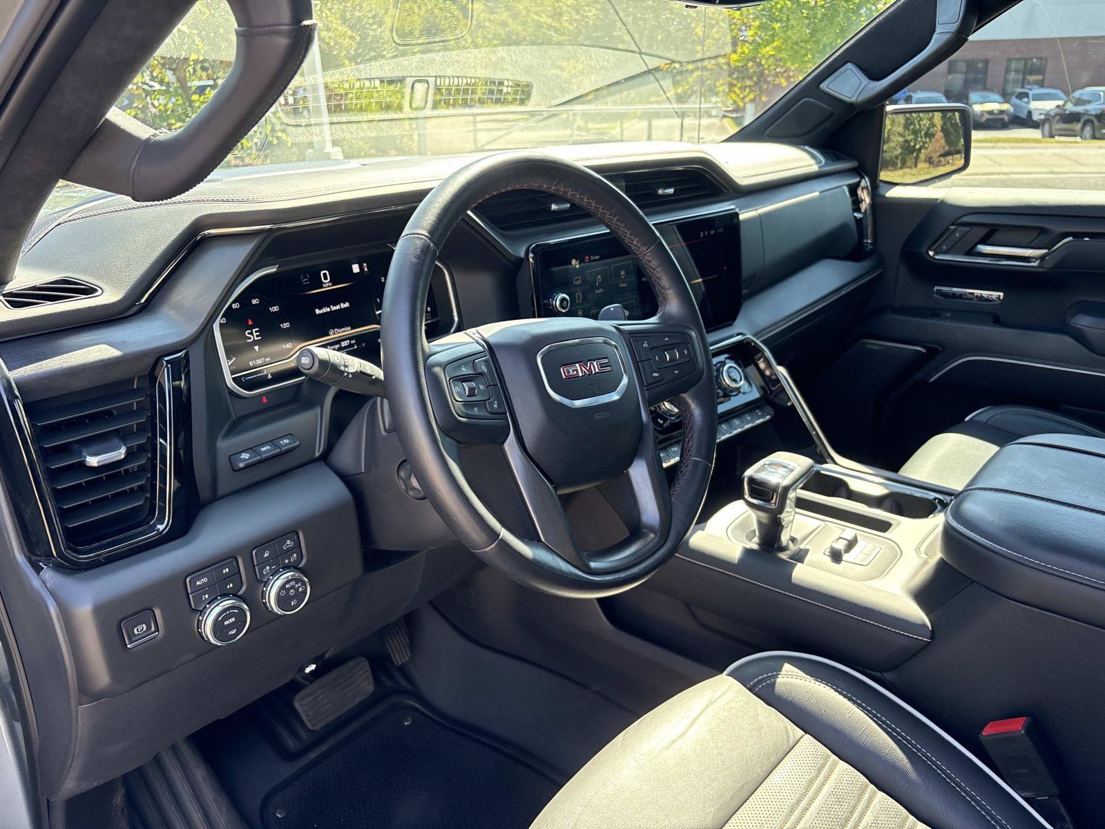 Used 2023 GMC Sierra 1500 AT4X AWD/4WD image 18