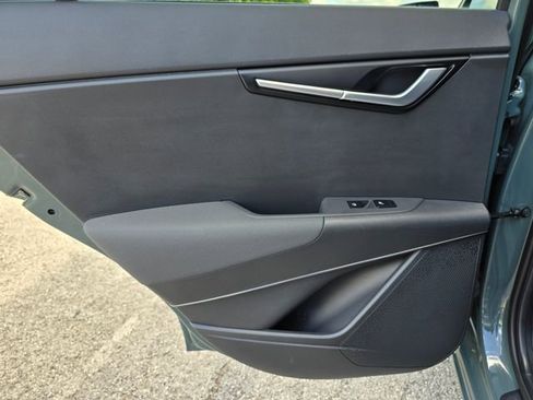 Used 2023 Kia Niro Wave w/ Wave Preserve Package FWD image 31