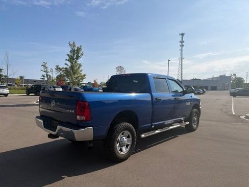 Used 2014 RAM 2500 Tradesman w/ Chrome Appearance Group AWD/4WD image 5
