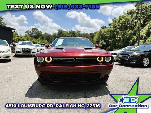 Used 2017 Dodge Challenger SXT w/ Super Sport Group (SS/T) image 2