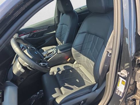 Used 2024 BMW 540i xDrive w/ Executive Package AWD/4WD image 15