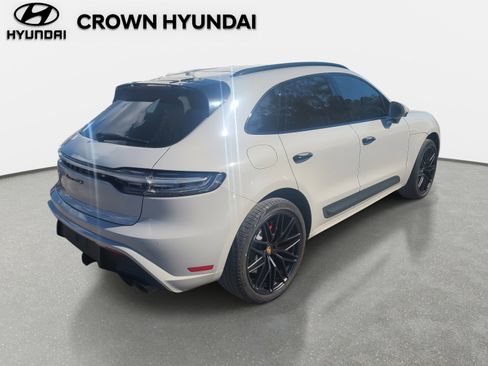 Used 2023 Porsche Macan GTS image 5