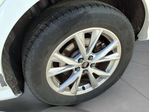 Used 2025 Audi Q3 2.0T Premium AWD/4WD image 5
