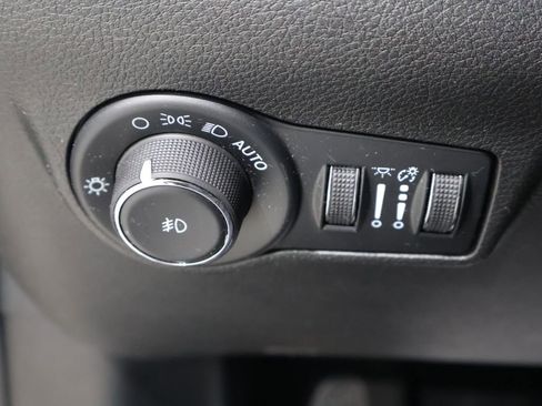 Used 2024 Jeep Compass Limited image 32