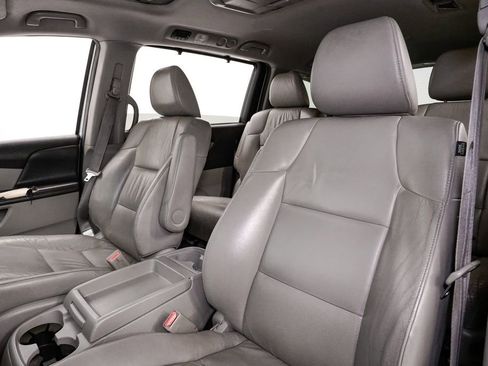 Used 2011 Honda Odyssey EX-L image 9