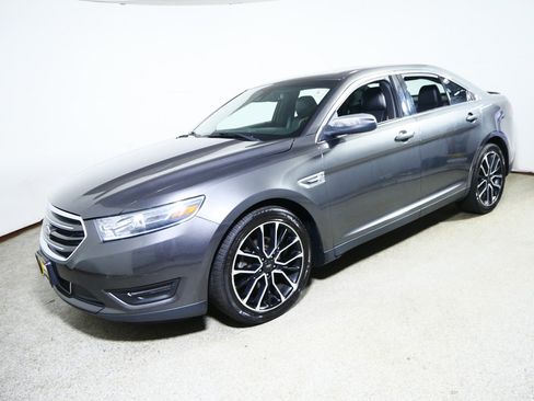 Used 2017 Ford Taurus Limited AWD/4WD image 3