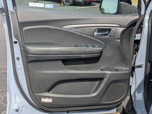 Used 2023 Honda Ridgeline RTL-E image 20