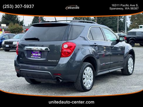 Used 2011 Chevrolet Equinox LT w/ Driver Convenience Package image 4