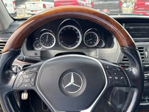 Used 2013 Mercedes-Benz E 350 Cabriolet image 24