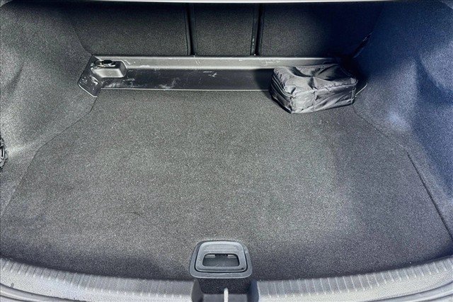 Used 2023 Mercedes-Benz C 300 Sedan image 25