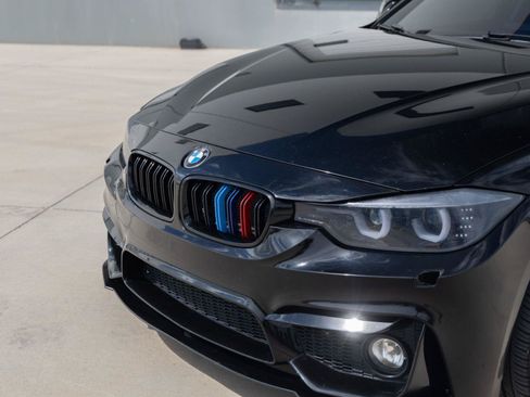 Used 2015 BMW 320i xDrive Sedan AWD/4WD image 17