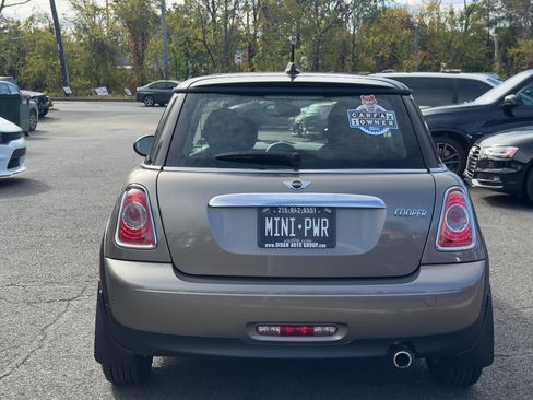 Used 2013 MINI Cooper Hardtop image 5