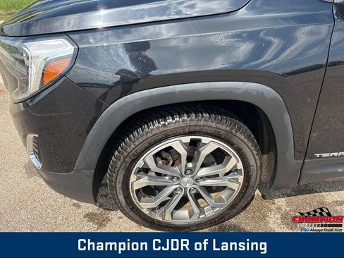 Used 2019 GMC Terrain SLT w/ Preferred Package AWD/4WD image 29